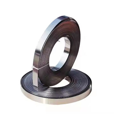 Un buen precio. 0.18mm espesor de grano orientado a la bobina de acero eléctrico 18QG085 tiras en línea