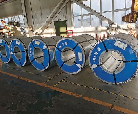 Un buen precio. Acabado superficial liso de acero eléctrico no orientado, ancho de 1000 mm, espesor de 0,5 mm, para aplicaciones industriales en línea